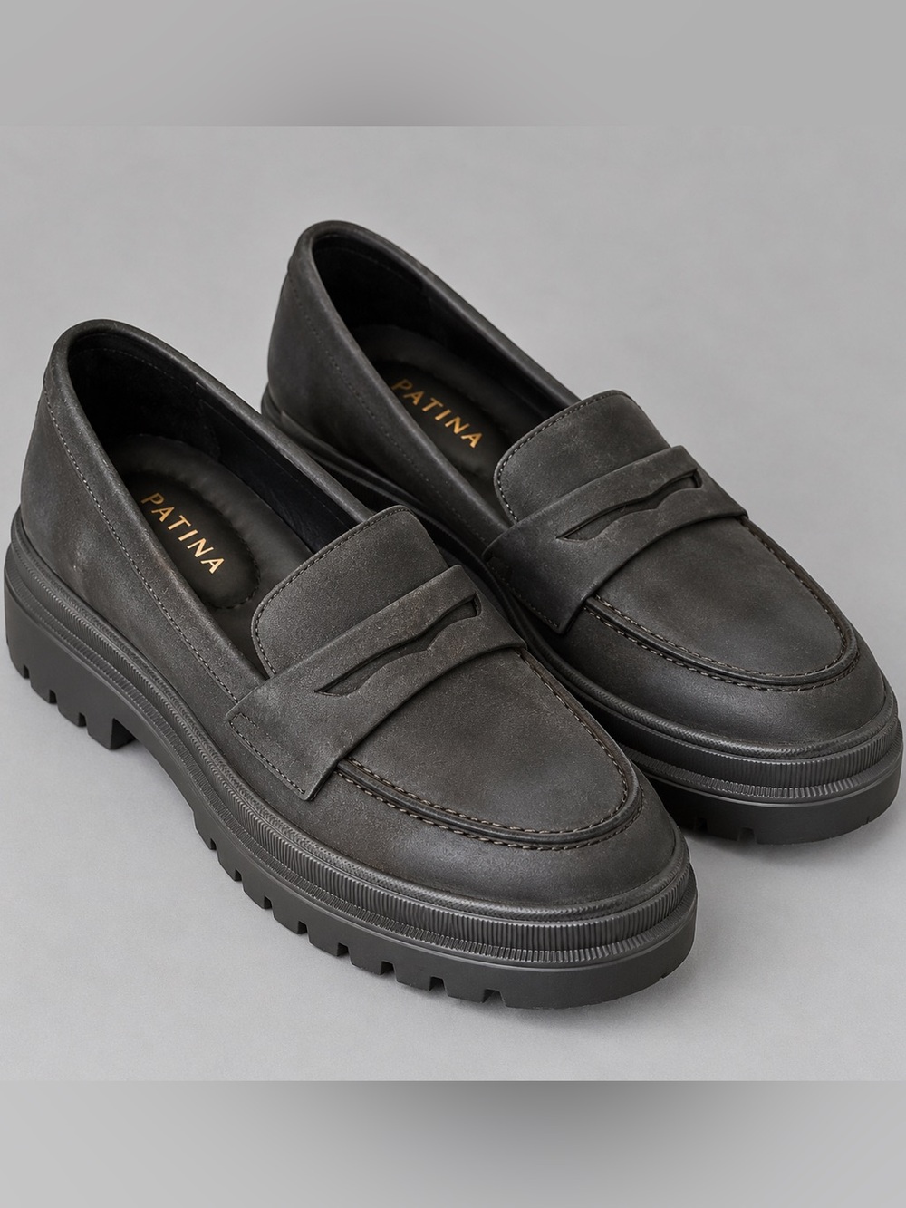 Portland Leather Patina Zoe Chunky Black Leather Loafers Size 7
